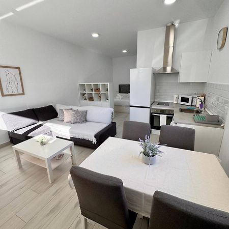 Estudio Playa La Misericordia Málaga Exterior foto